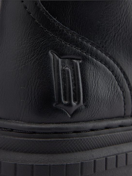 wicked cordones de arranque negro deichmann