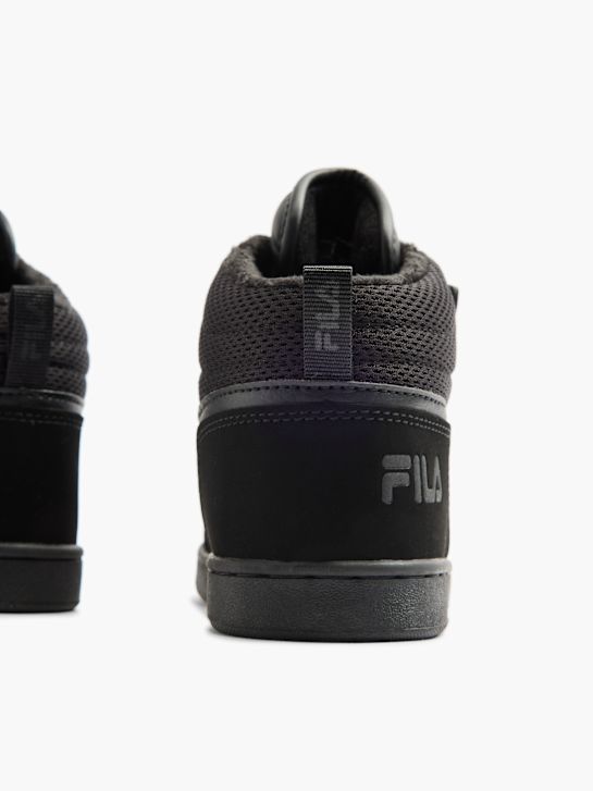 la fila superior de entrenador negro deichmann