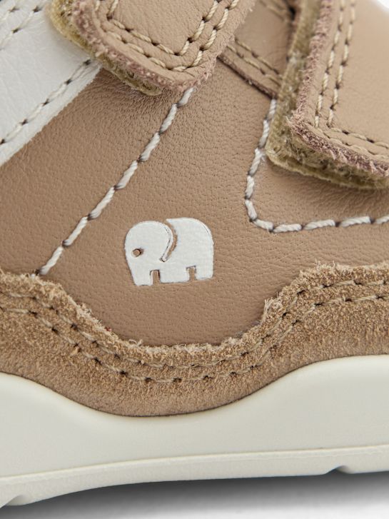 elefanten jeffie bajo zapato marrón deichmann