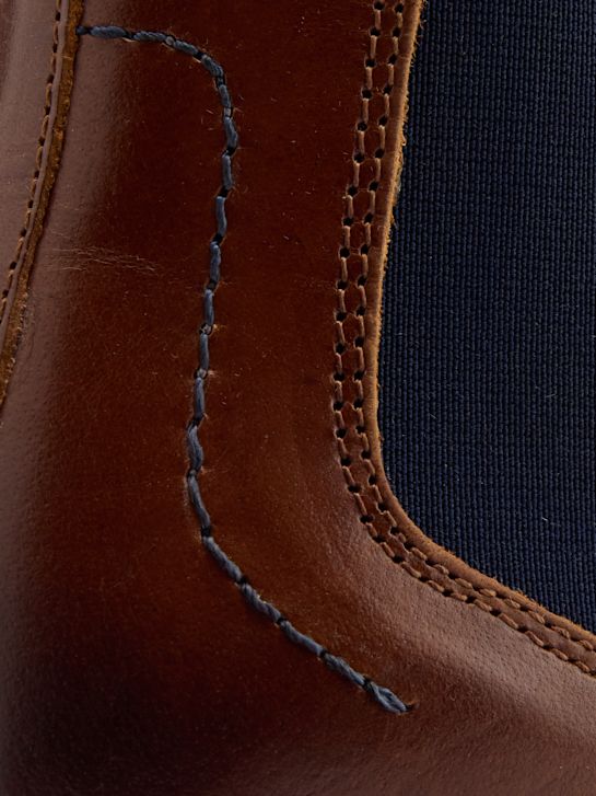 hush puppies chelsea boot marrón deichmann