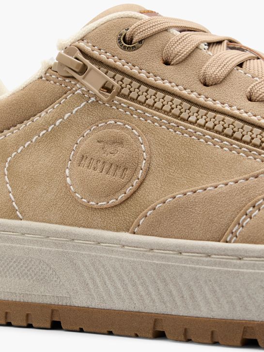 mustang entrenador beige deichmann
