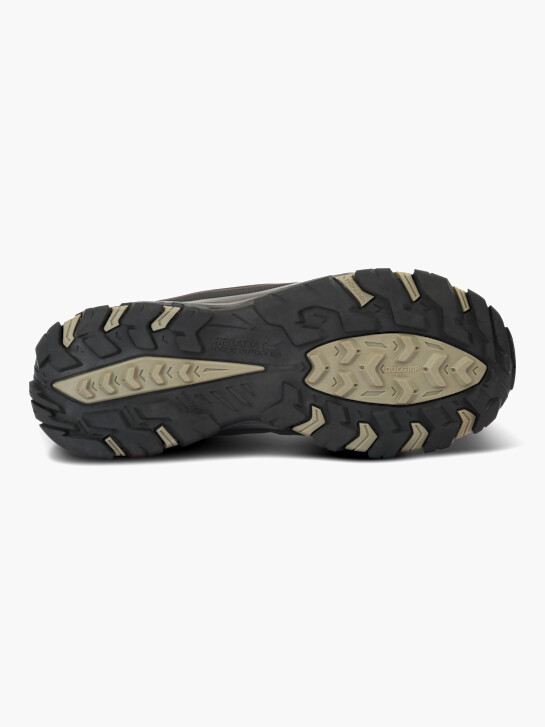 regata caminar zapato negro deichmann
