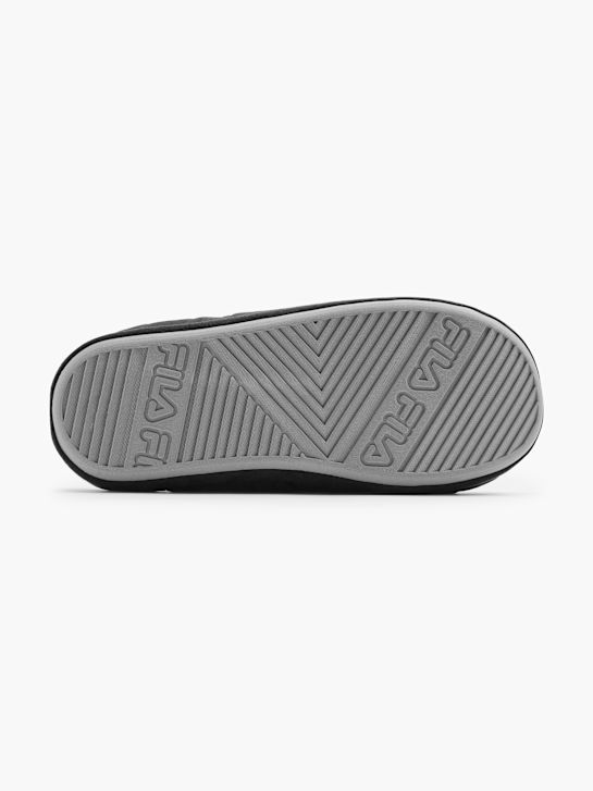 la fila de la casa de zapatillas negro deichmann