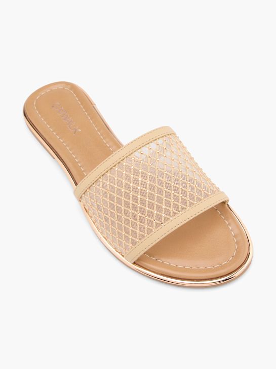 la pasarela de la sandalia de oro deichmann