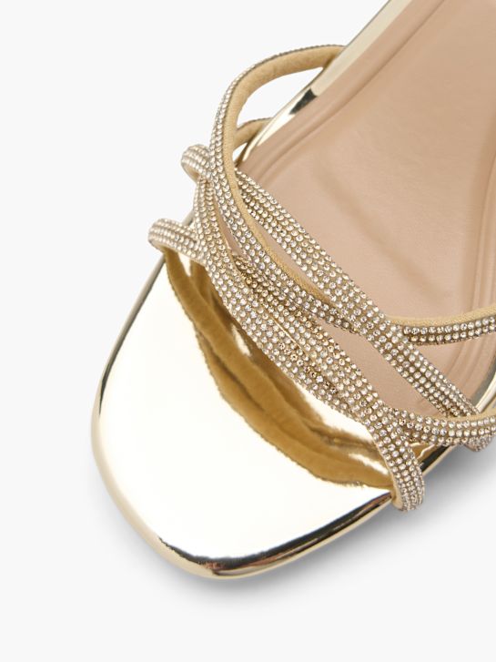 trufa de tacón de la sandalia de oro deichmann