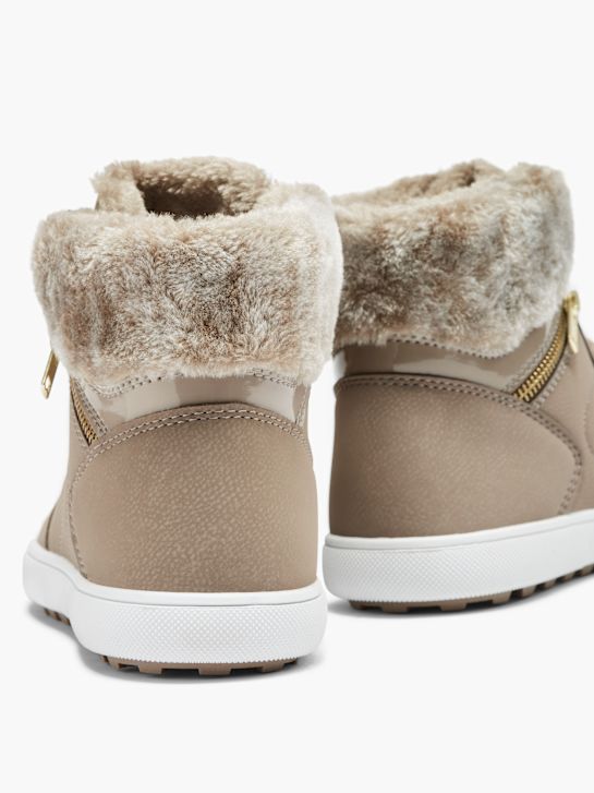 vty alta entrenador superior taupe deichmann