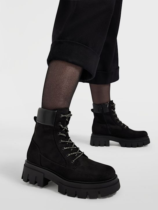 pasarela de cordones de arranque negro deichmann